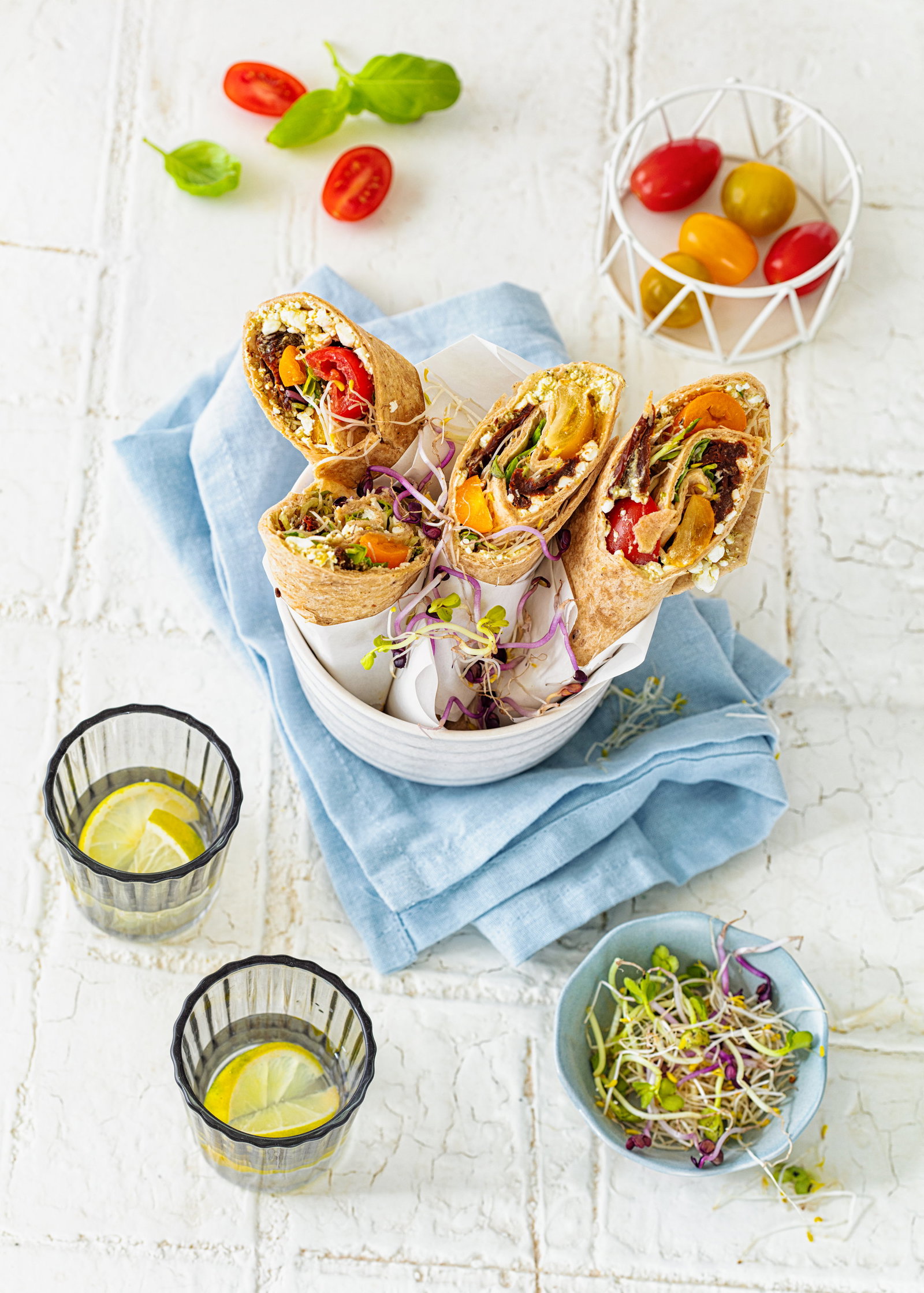 Der geniale Protein-Lunch: Knackige Hüttenkäse-Wraps mit selbst getrockneten Ofentomaten